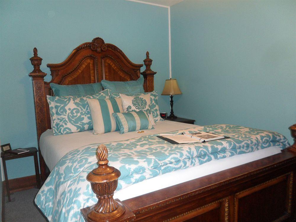Carriage Way Inn Bed & Breakfast Adults Only - 21 Years Old And Up 圣奥古斯丁 外观 照片