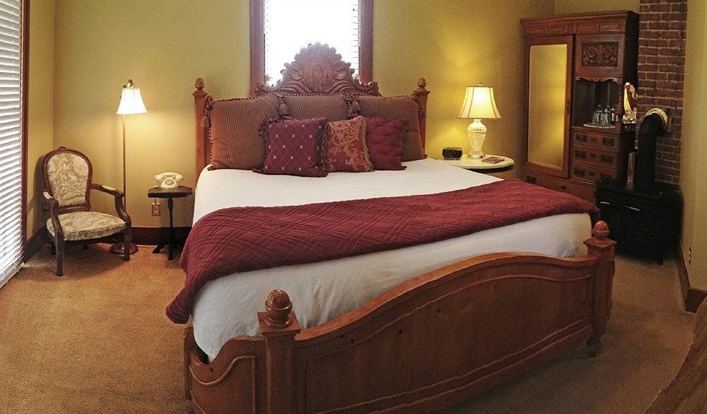 Carriage Way Inn Bed & Breakfast Adults Only - 21 Years Old And Up 圣奥古斯丁 外观 照片