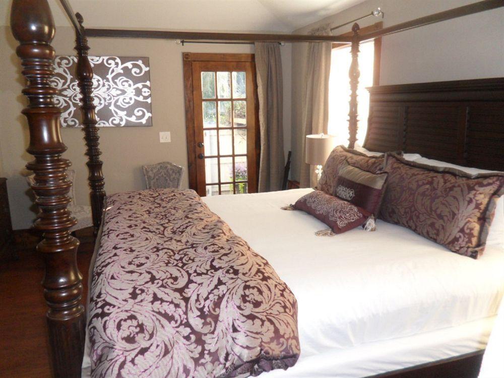 Carriage Way Inn Bed & Breakfast Adults Only - 21 Years Old And Up 圣奥古斯丁 外观 照片
